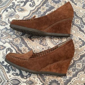 Naturalizer brown suede wedge loafers, size 9M.